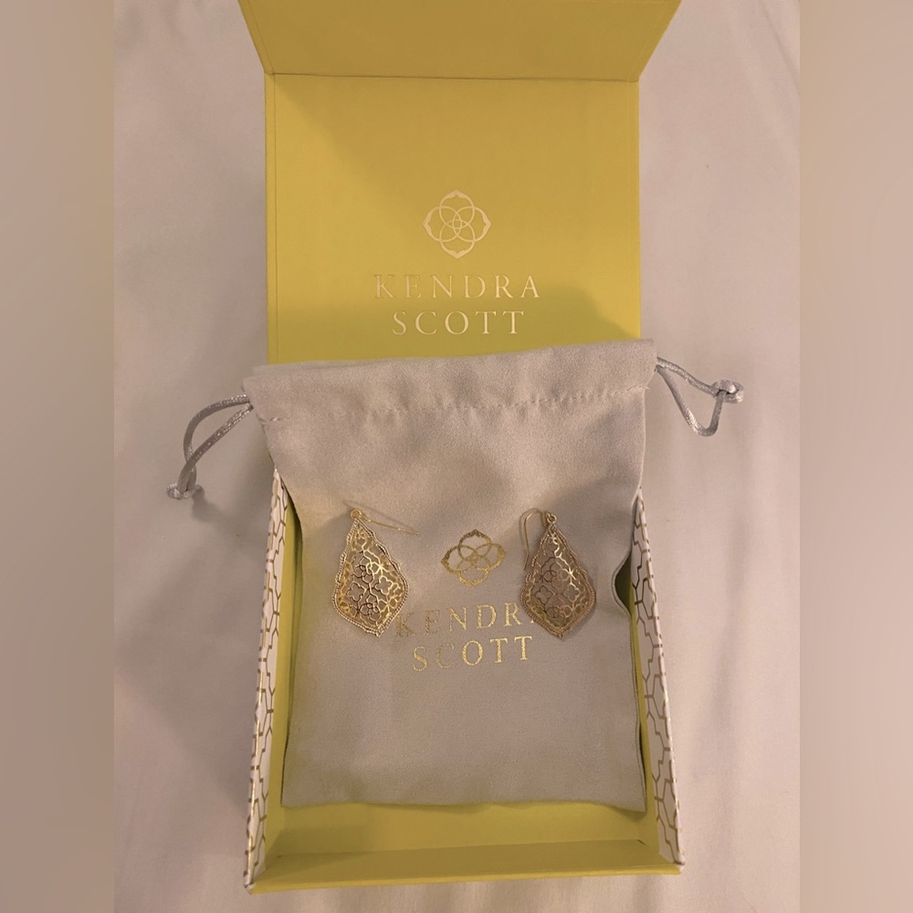 Kendra’s Scott Gold Earrings